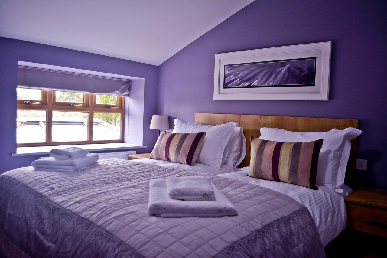Bed and Breakfast The Ugly Duckling à Telford Extérieur photo