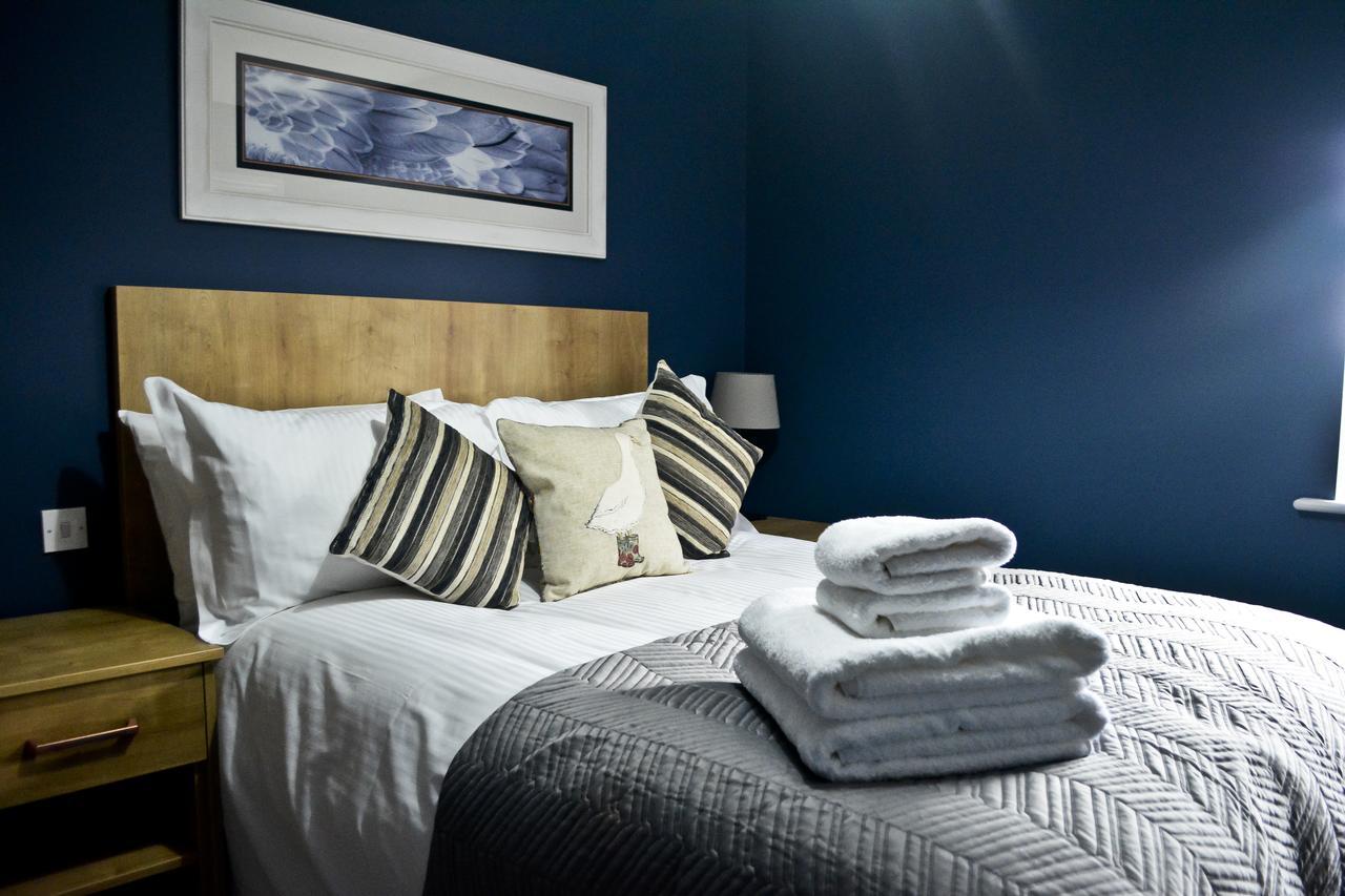 Bed and Breakfast The Ugly Duckling à Telford Extérieur photo